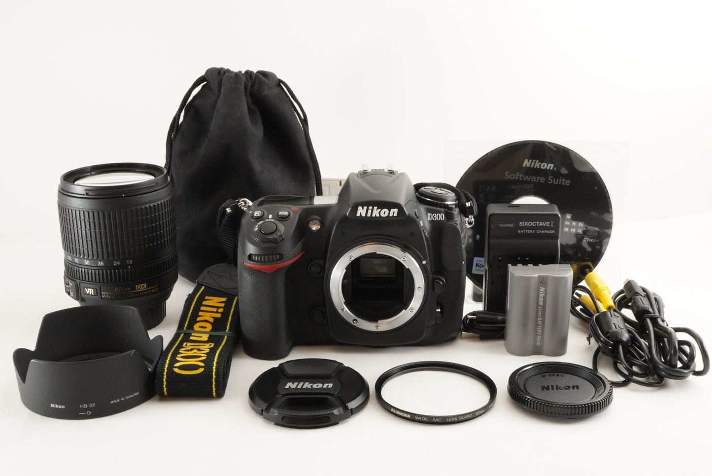 [S/C 743] Nikon D300 + AF-S DX NIKKOR 18-105mm F3.5-5.6G ED VR from Japan #2039