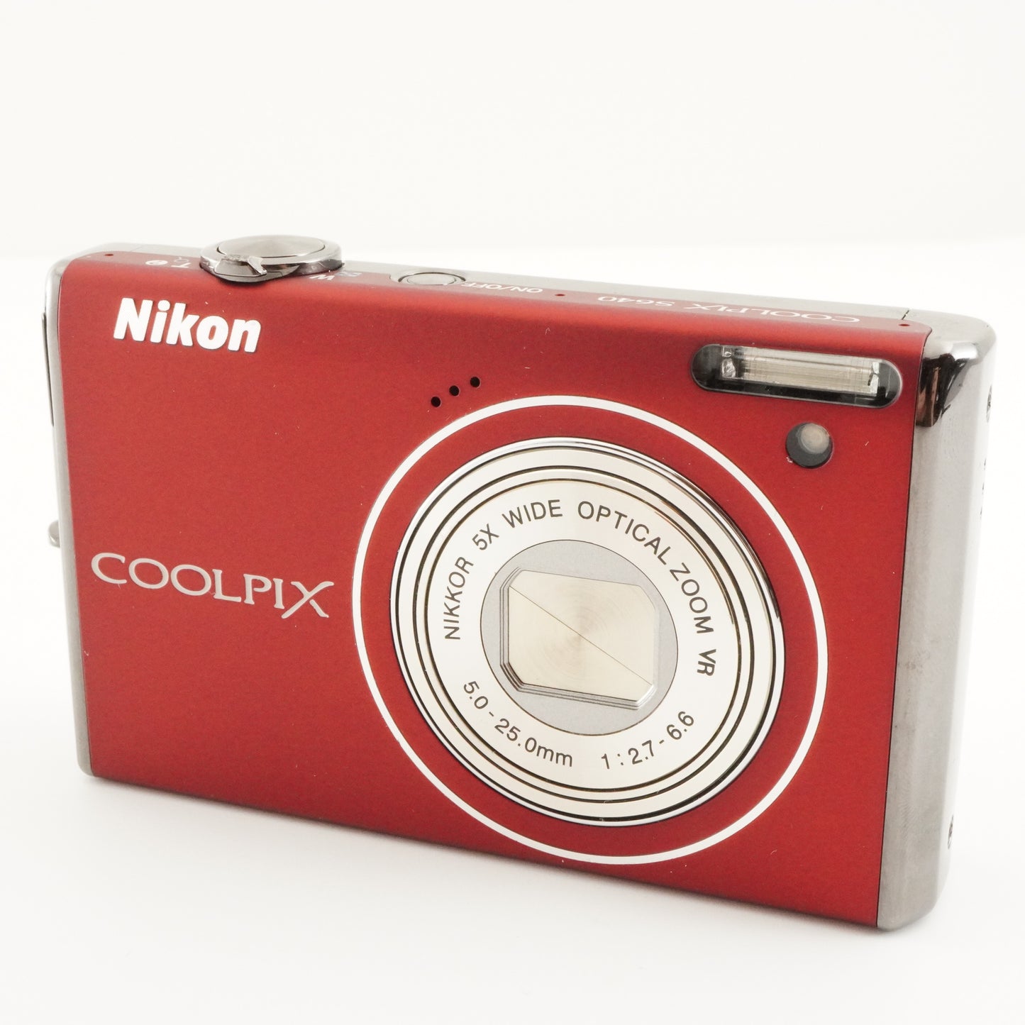 Nikon COOLPIX S640 Red In Box With 4GB SDHC Card from Japan #6816