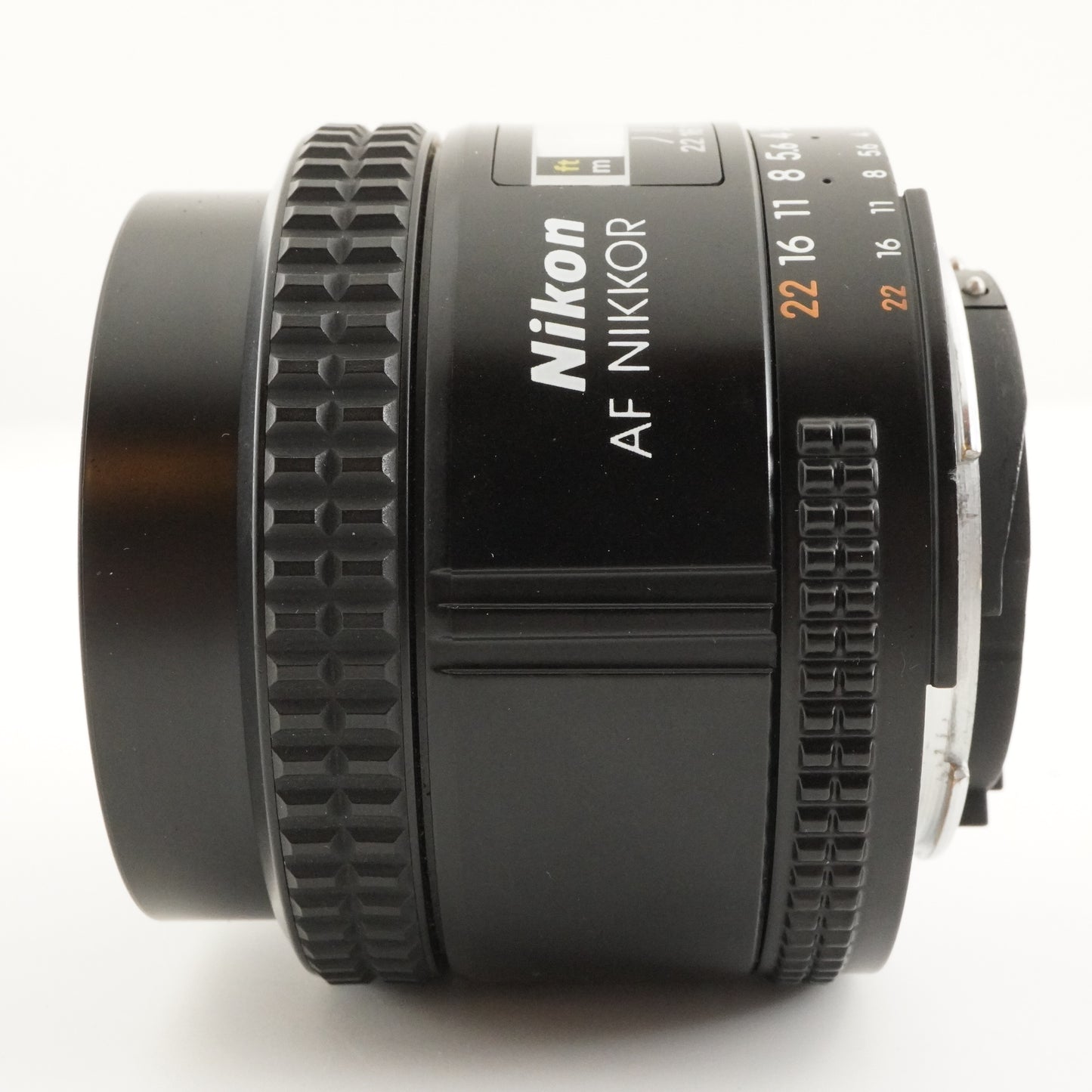 Nikon AF NIKKOR 35mm F2 AF Wide Angle Lens from Japan #5933