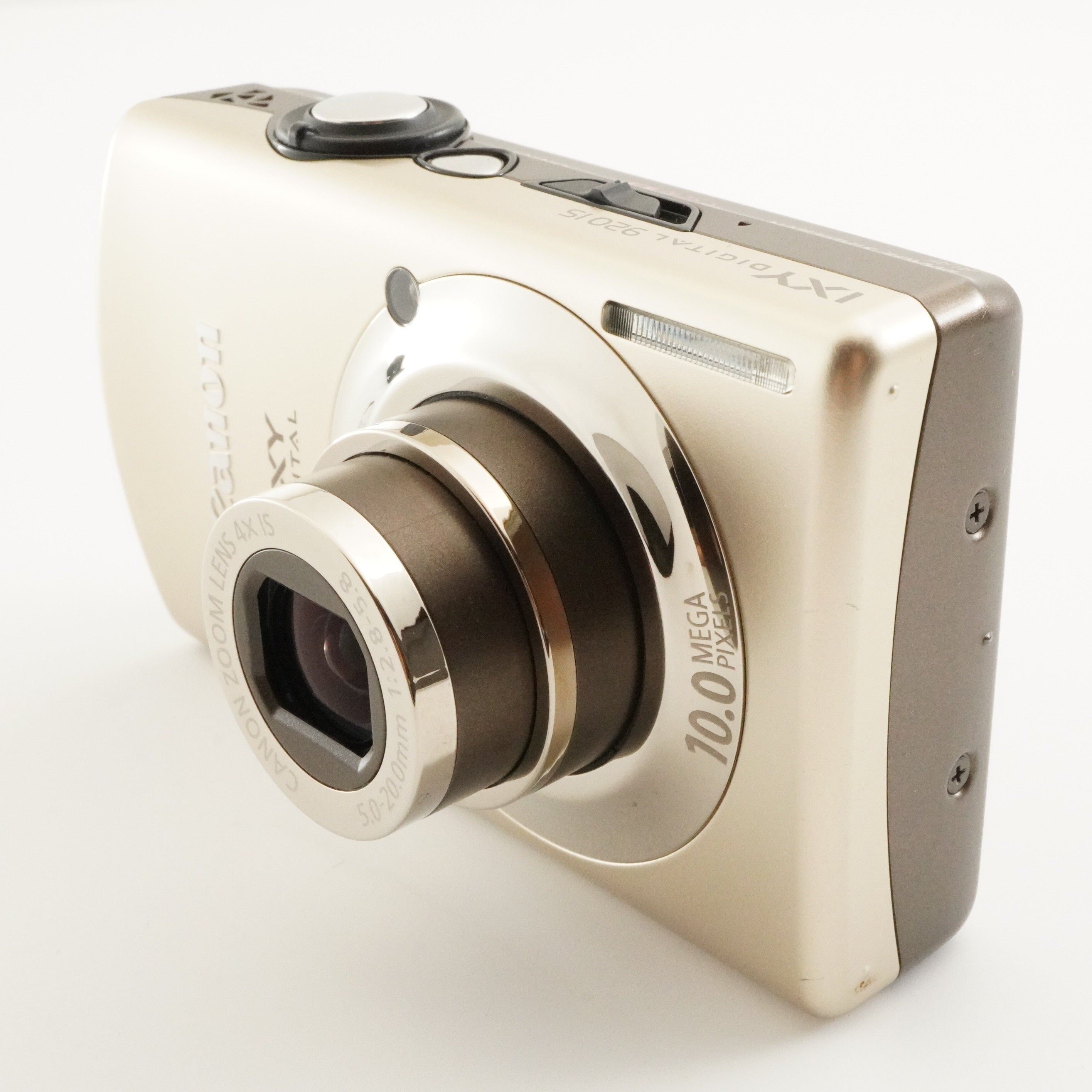 【日本製】キヤノン　IXY DIGITAL 920IS　純正ケース付　CCD機種 IXY DIGITAL 920 IS - キヤノンカメラミュージアム