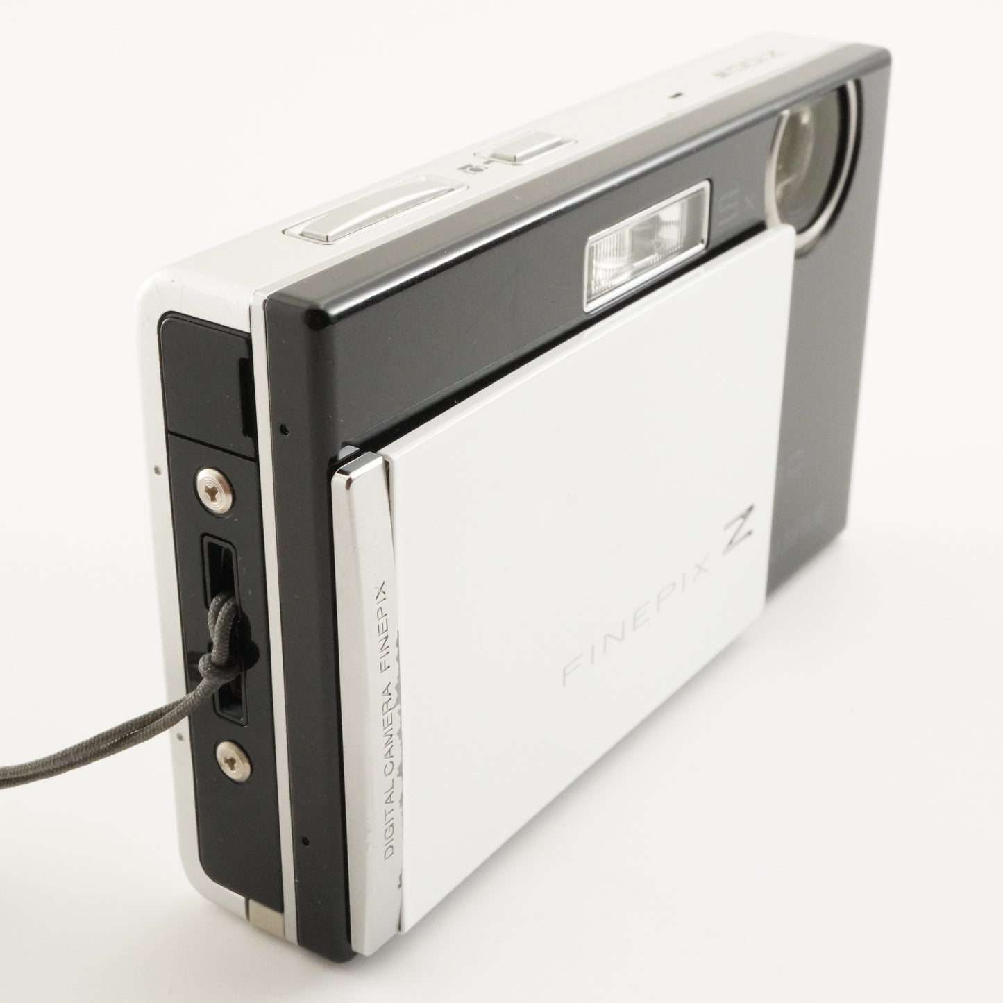 FUJIFILM Finepix Z100fd Black&White With 4GB SDHC Card from Japan #6519