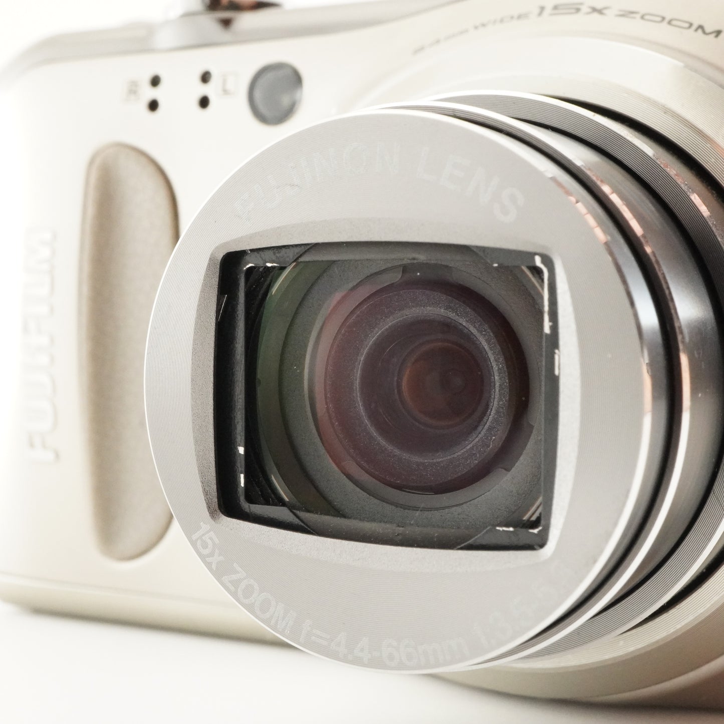 FUJIFILM Finepix F550 EXR Gold With 4GB SDHC Card from Japan #6764