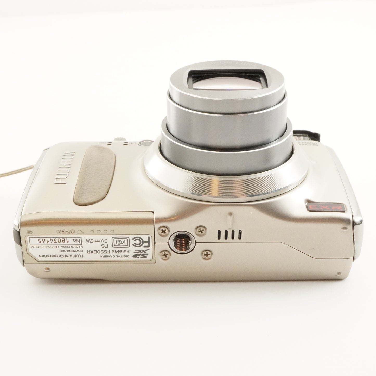 FUJIFILM FinePix F550 EXR Gold With 4GB SDHC Card from Japan #6531