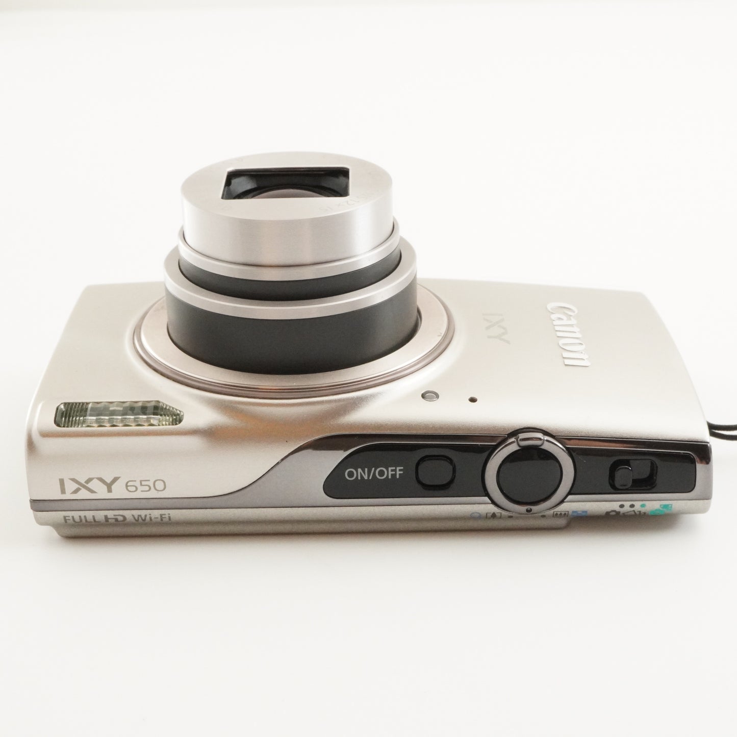 Canon IXY 650 Silver With 4GB SDHC Card from Japan #6799