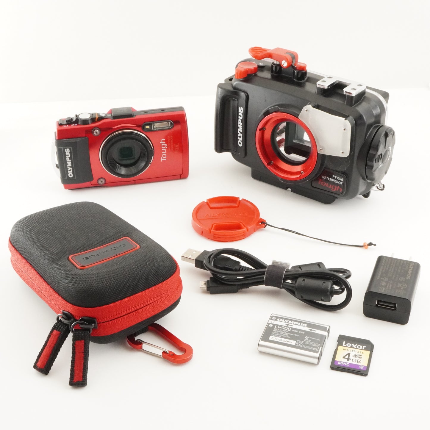 OLYMPUS Tough TG-4 Red With Accessories Digital Camera from Japan #6802