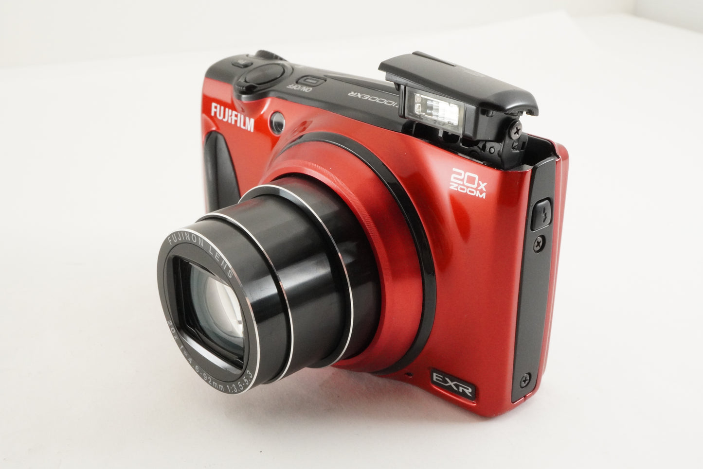 [Read] FUJIFILM FINEPIX F1000 EXR Red With 4GB SDHC Card from Japan #1975