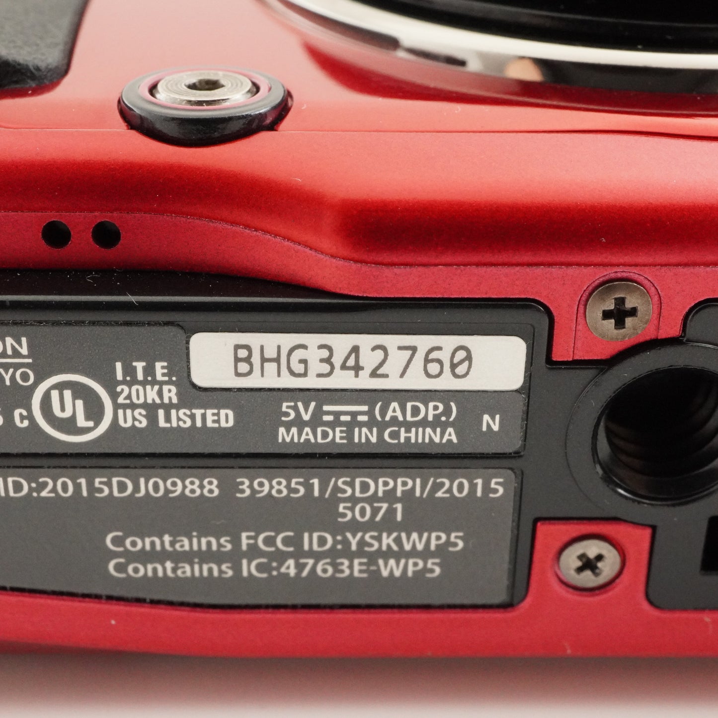 OLYMPUS Tough TG-4 Red With Accessories Digital Camera from Japan #6802