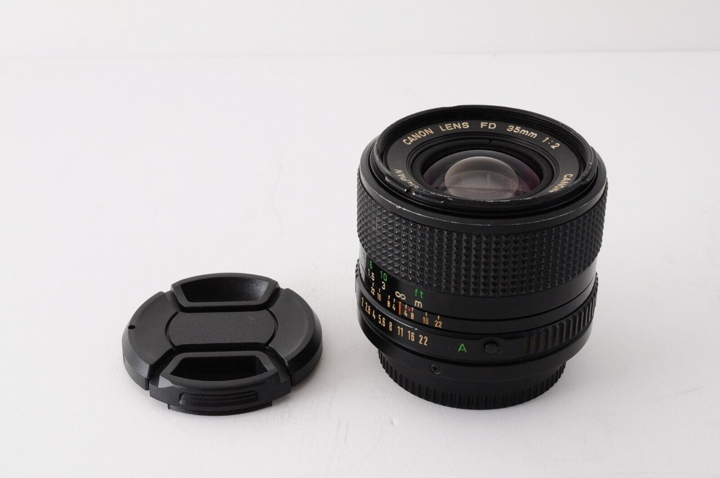 CANON NEW FD 35mm F2 MF Wide Angle Lens Photo tested! from Japan #6938