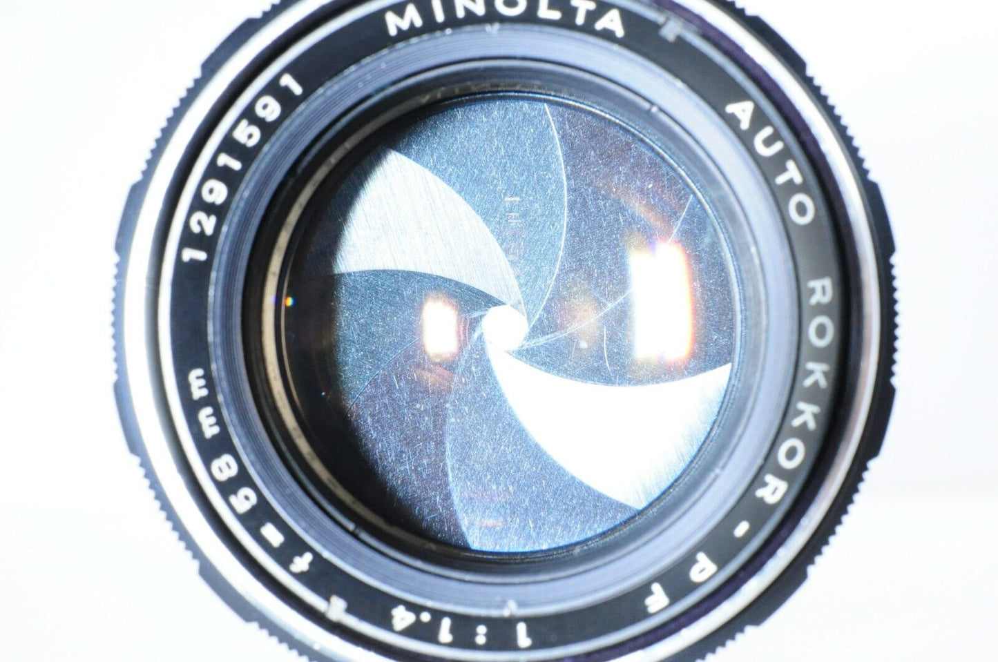 MINOLTA AUTO ROKKOR-PF 58mm F1.4 MF Lens Photo tested from Japan #4780