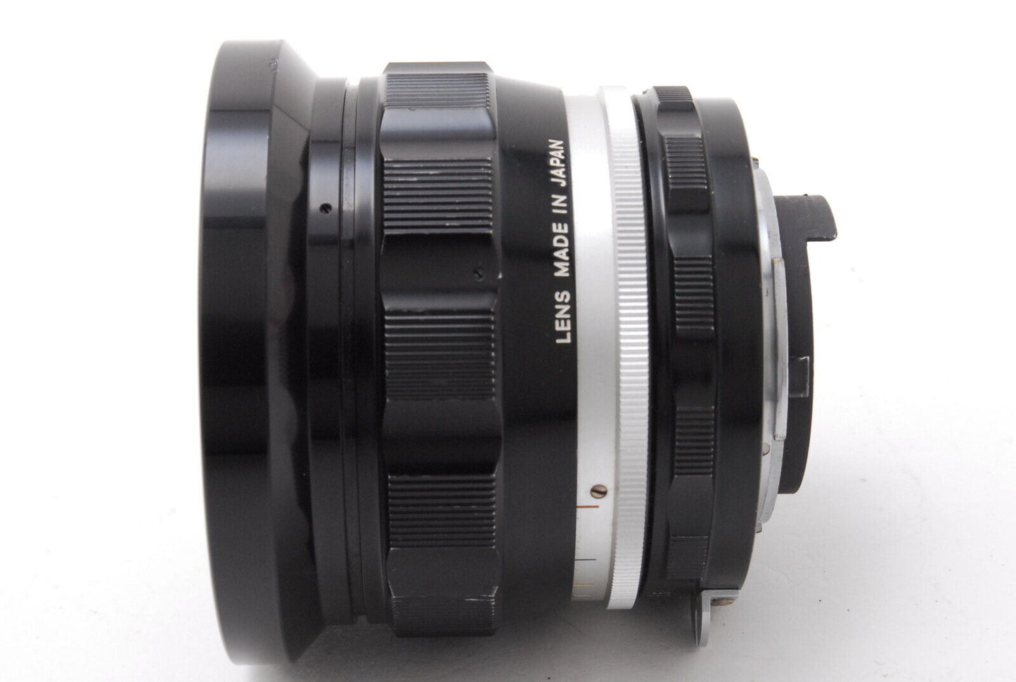 NIKON NIKKOR-UD 20mm F3.5 non-Ai MF Lens Photo tested from Japan #4907