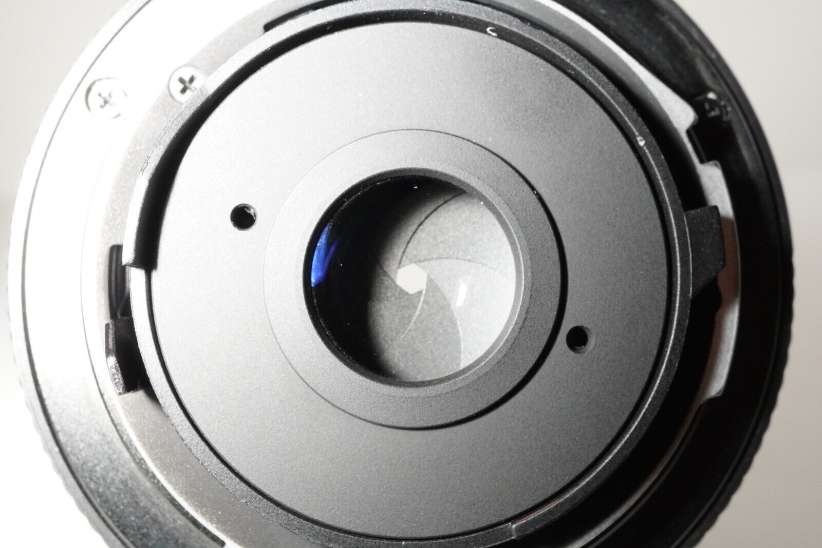 CONTAX Carl Zeiss Tessar 45mm F2.8 T* AEJ MF Lens Photo tested