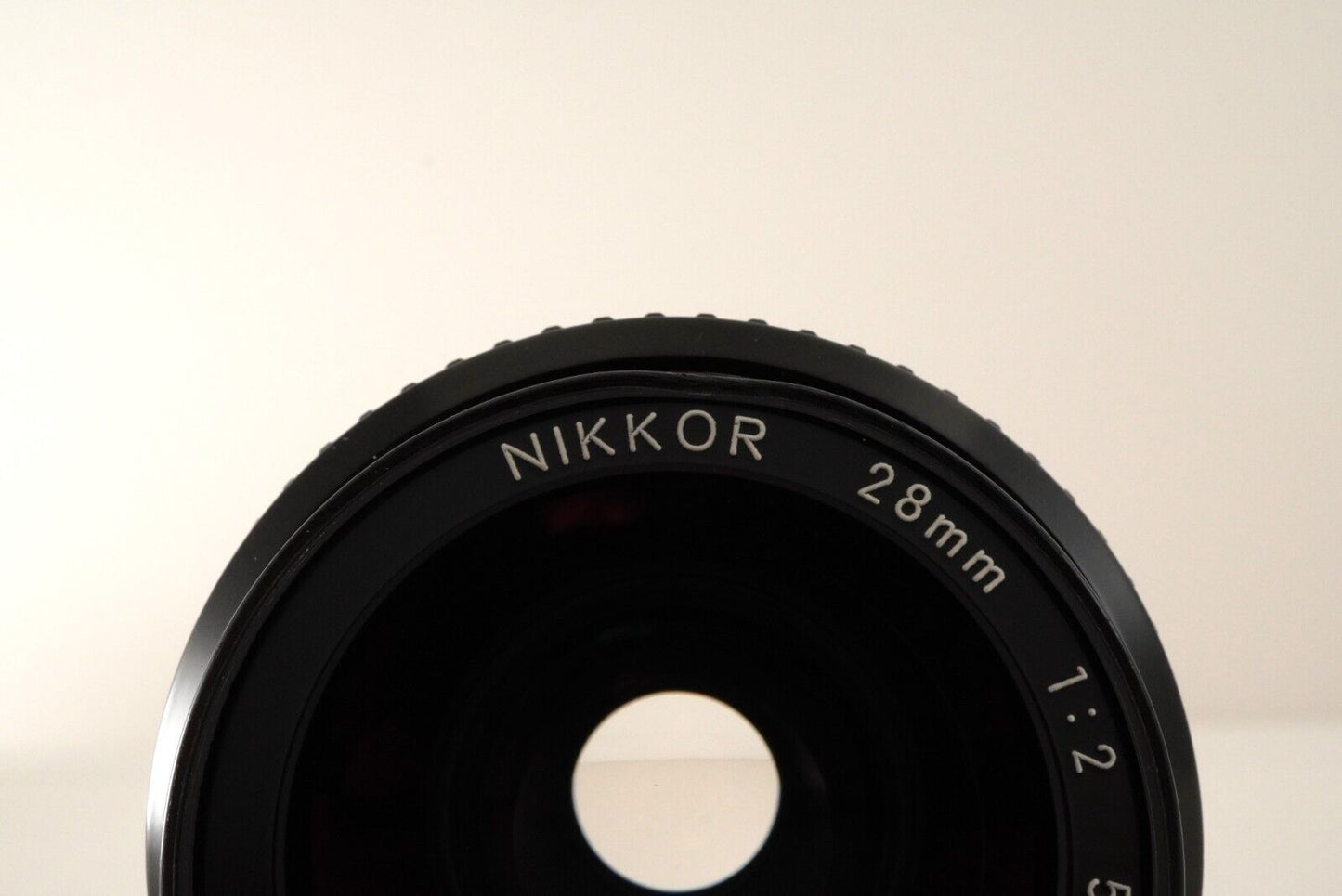 NIKON Ai-s NIKKOR 28mm F2 MF Wide Angle Lens Photo tested! From Japan #7701